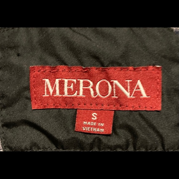 Women’s Puffer Vest - Picture 5 of 5